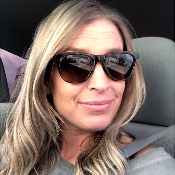 Meet your Posher, Jen - Picture 1 of 1